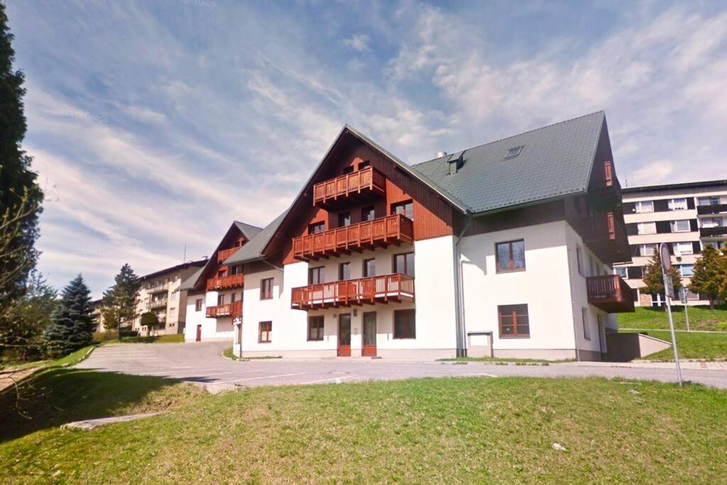 Apartman Mila Eterna II Rokytnice nad Jizerou Buitenkant foto